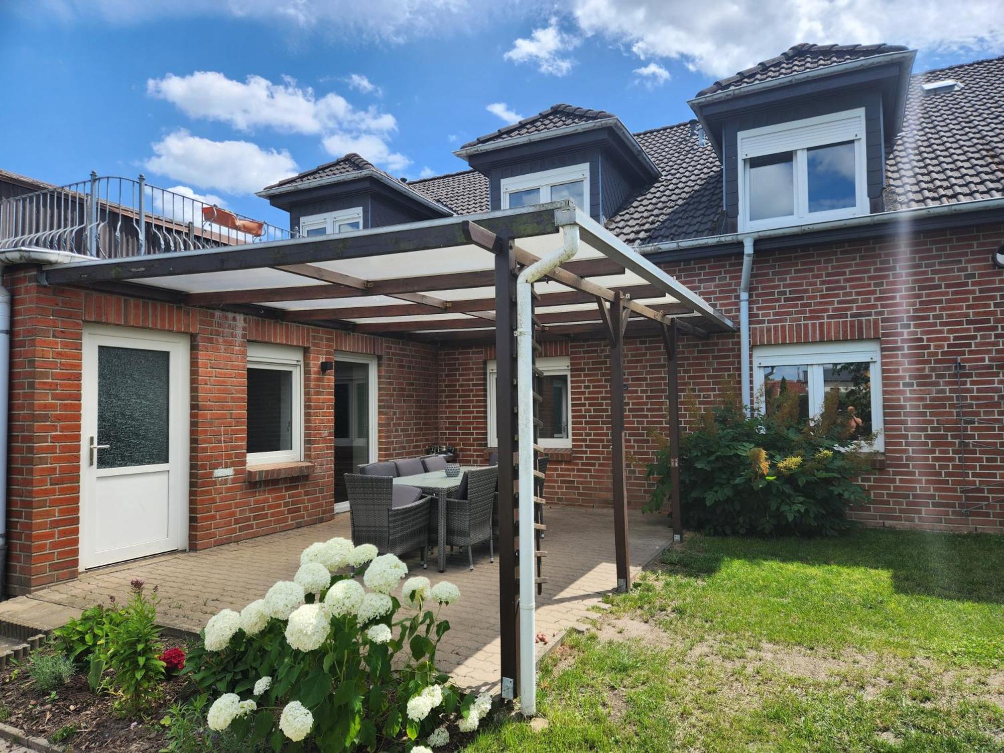 Neumuhler Hof: Spacious Family Retreat with Garden Terrace Schwerin  Exterior photo